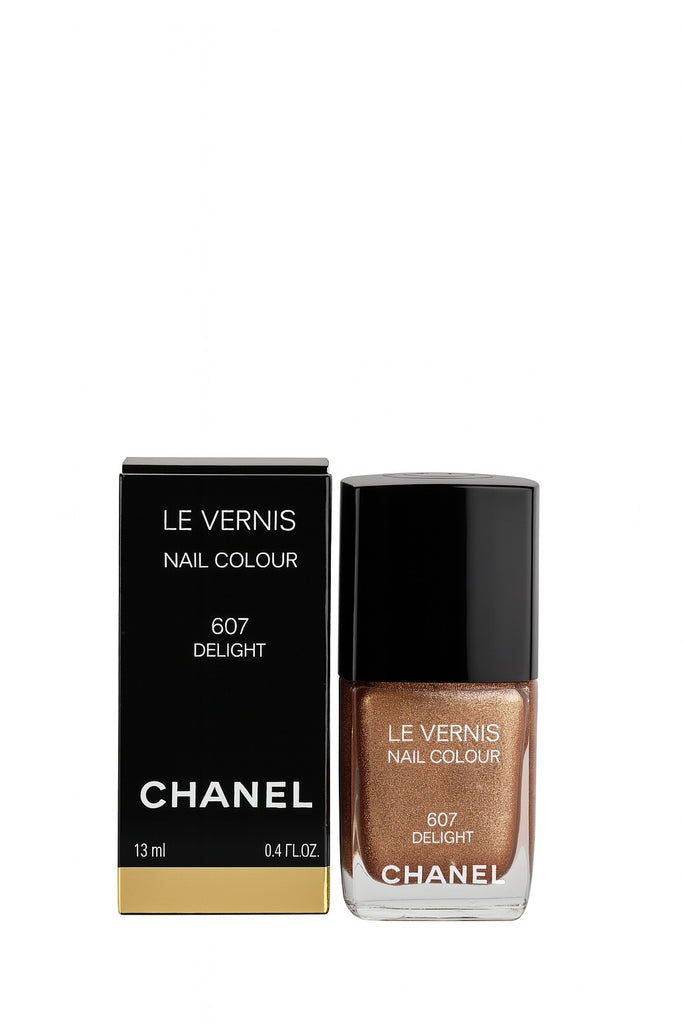 Chanel Le Vernis Nagellack 607 Delight – eleganter Nagellack mit schimmerndem Gold-Bronze-Finish für einen glamourösen Look