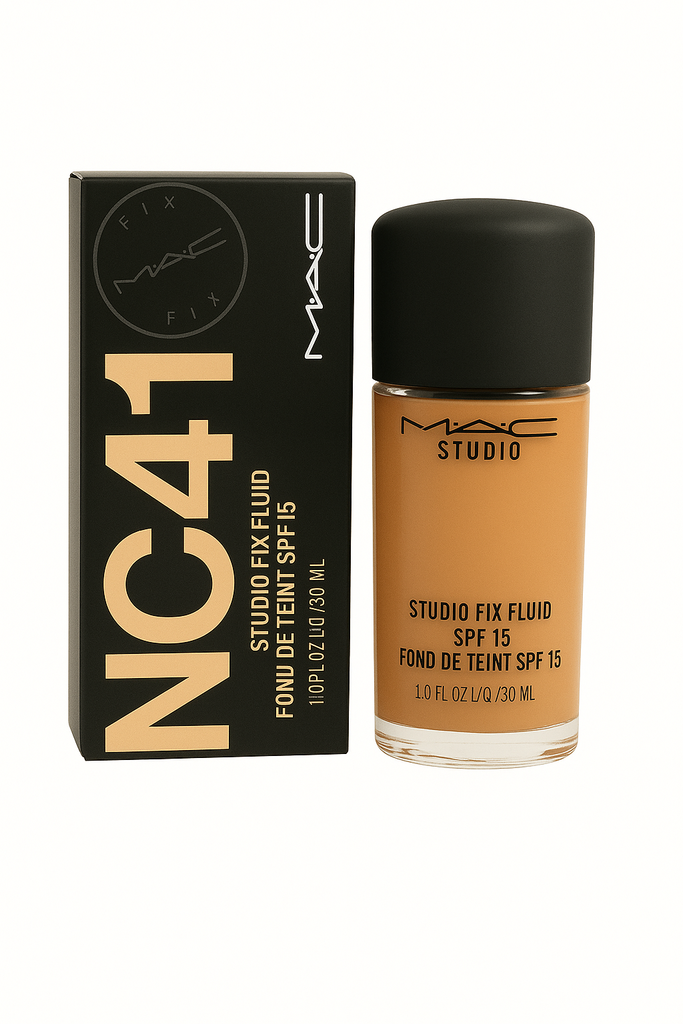 MAC Studio Fix Fluid SPF 15 Foundation in Farbton NC41, 30 ml – flüssiges Make-up für mittlere Haut mit goldenem Unterton